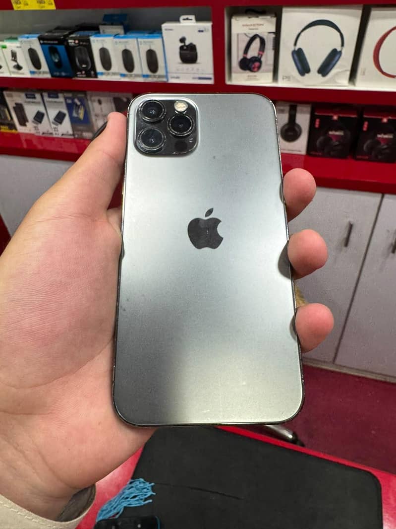 IPHONE 12 PRO 5