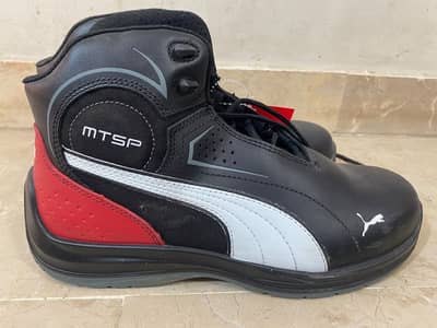 Puma Touring Black Mid safety shoes
