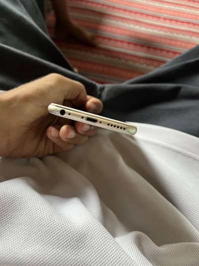 Apple iPhone 6 PTA