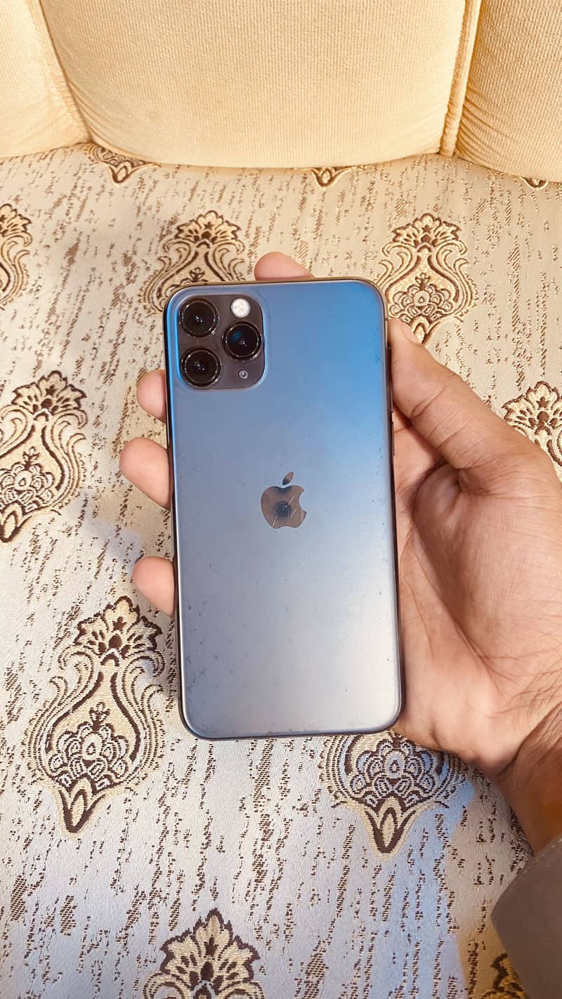 iPhone 11 pro 2