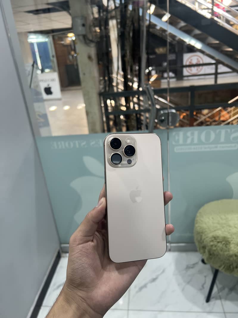 iPhone 16 pro max jv 1