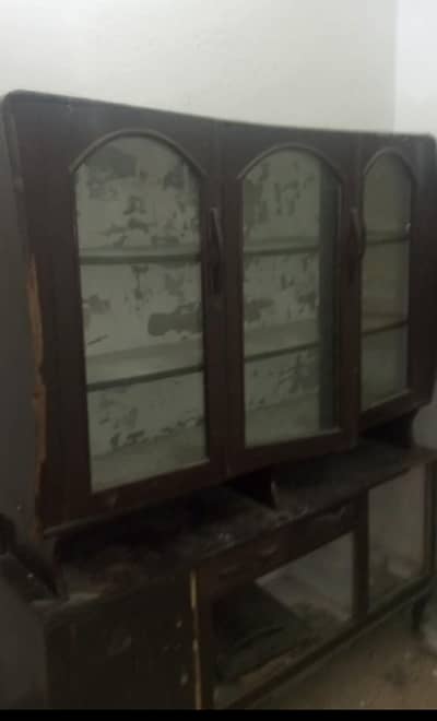 بڑے سائز کی الماری
