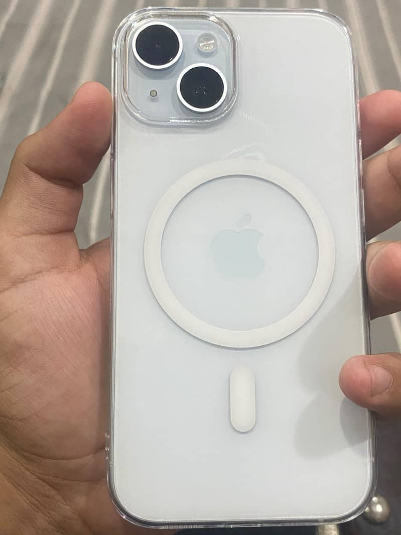 Apple iPhone 15 3