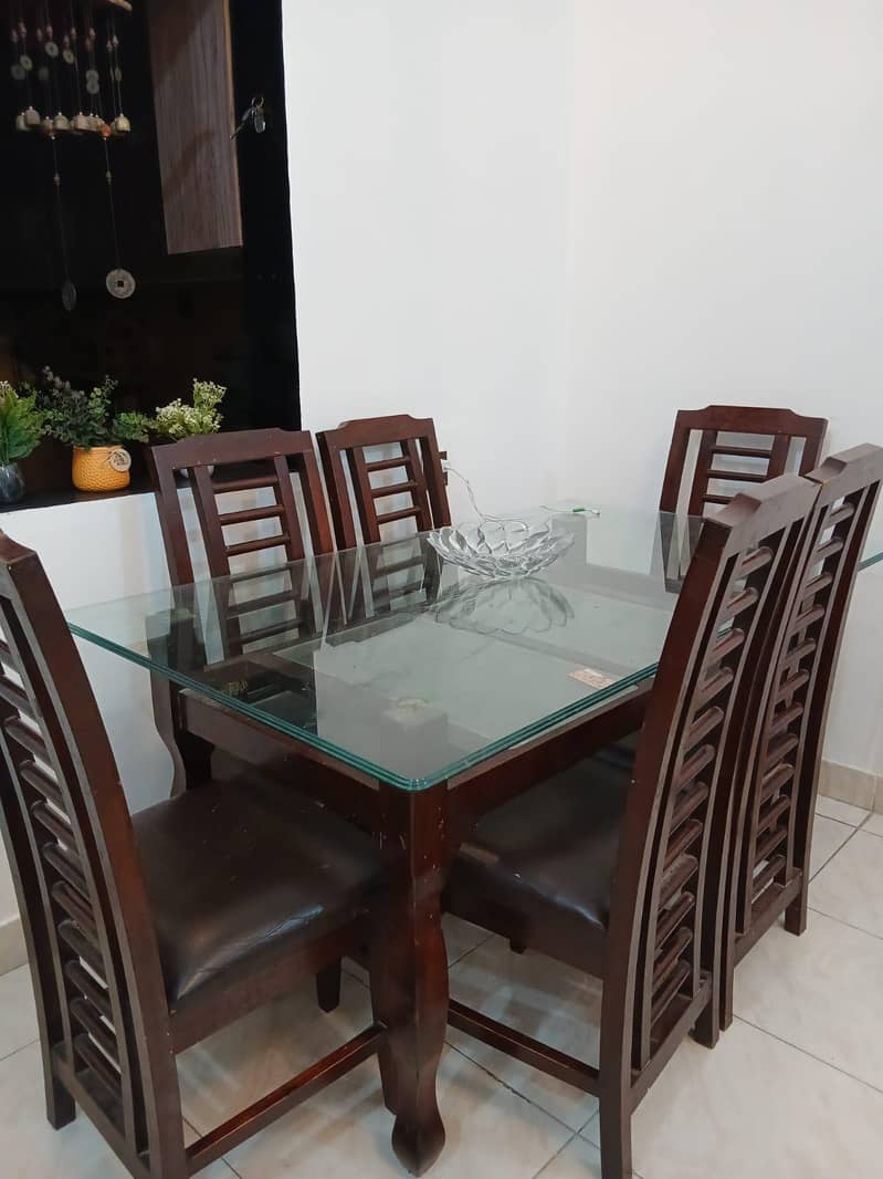 dining table 0
