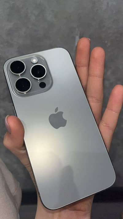 Apple iPhone 15 Pro