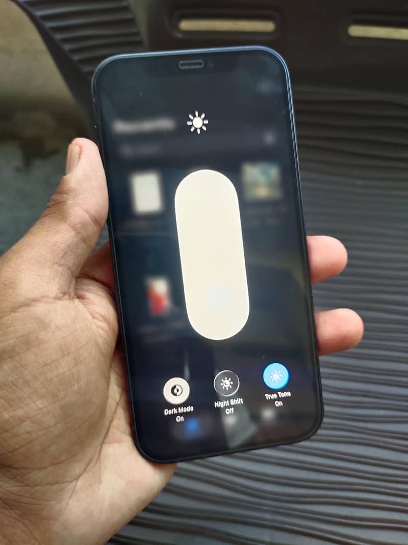 Apple iPhone 12 0