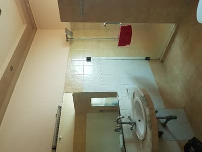 AHMED ASSOCIATES OFFER 1 KANAL INDEPENDENT UPPER PORTION FOR RENT IN PCSIR PHASE 2 NEAR TO SHUKAT KHANUM HOSPITAL LAHORE.