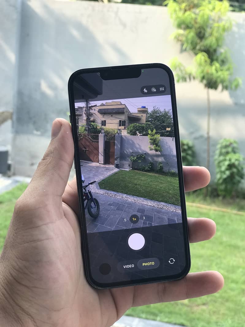 Apple iPhone 13 Pro 8