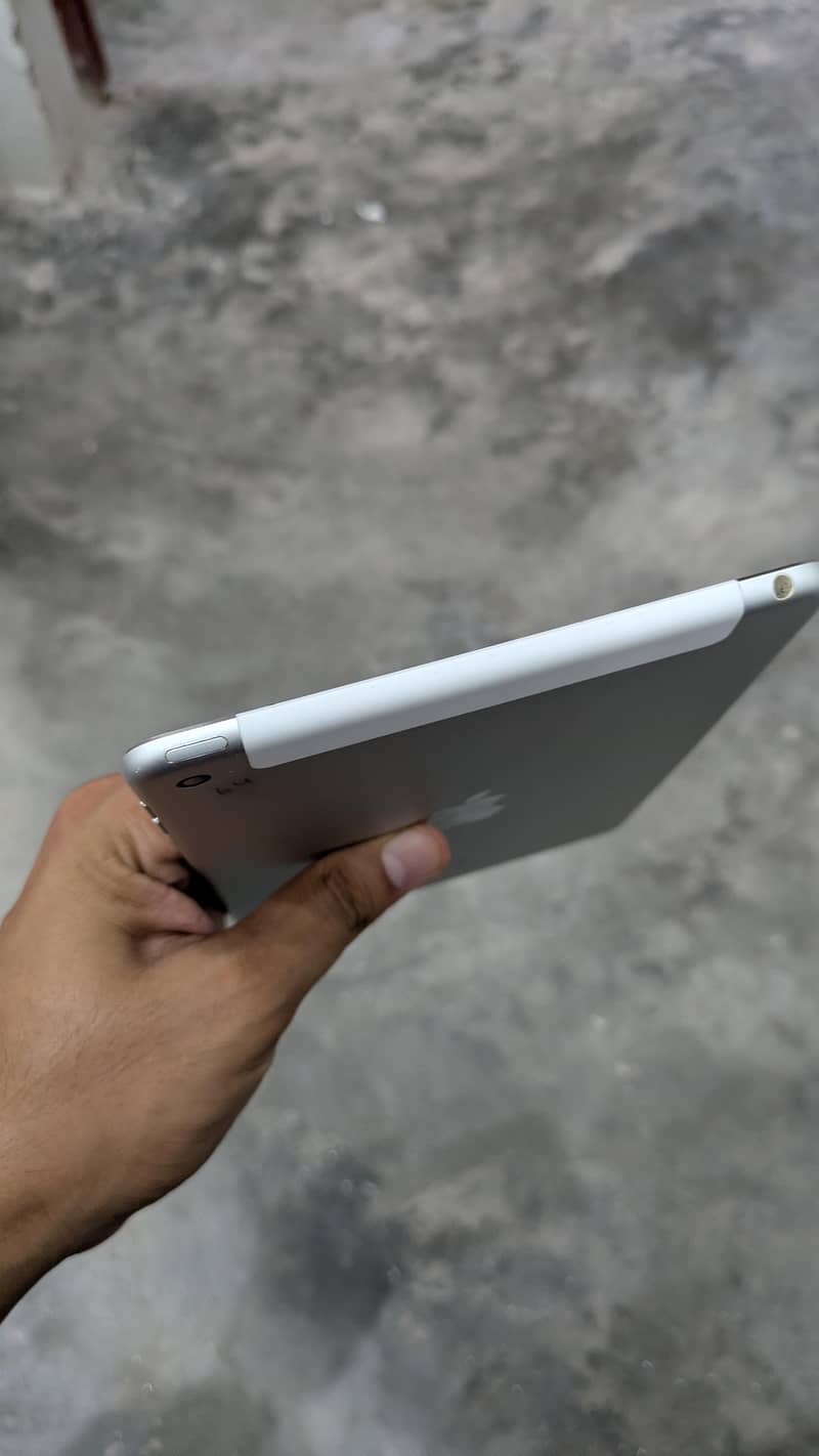 IPad mini 4 64 5