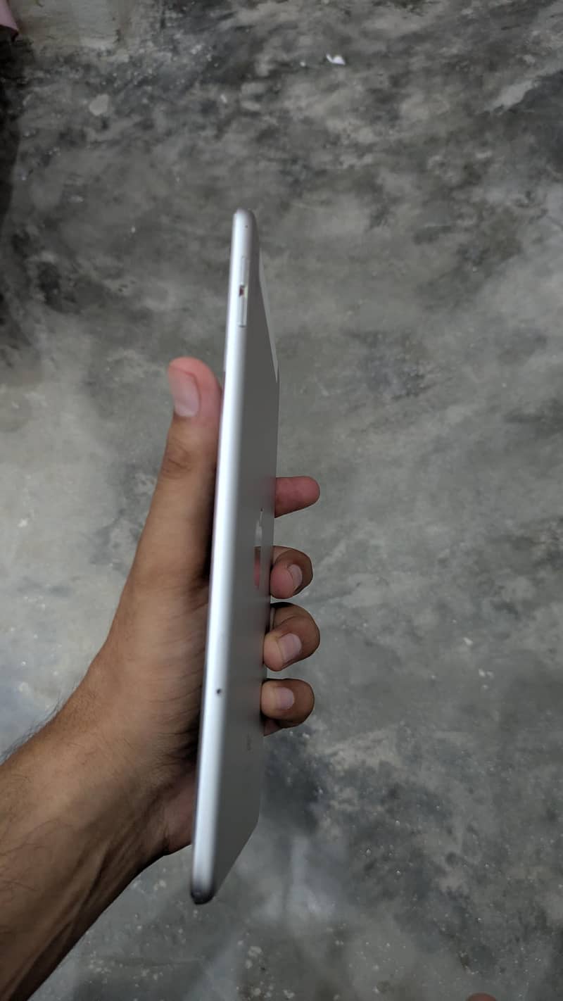 IPad mini 4 64 6
