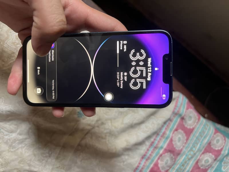 Apple iPhone 13 0