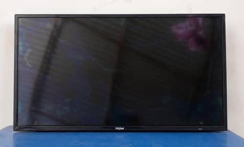Haier 32" LED LE32K6000 | Panel Damage | No Power