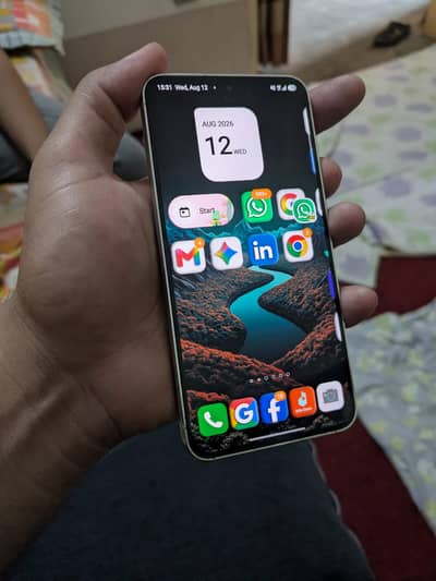 Samsung Mobile S23