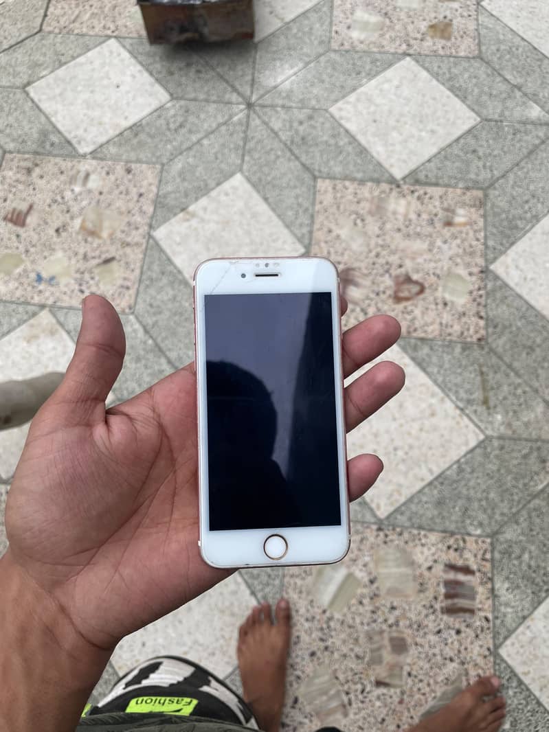 Apple iPhone 6 3