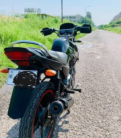 YBR 125