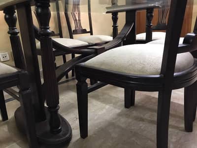 7-seater dinning Table