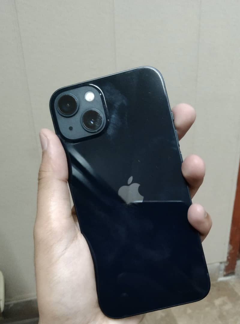 Apple iPhone 13 3