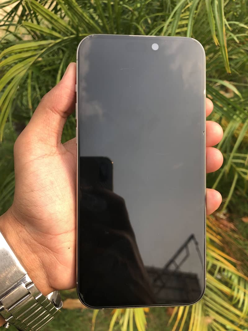 Iphone 15 pro max 0