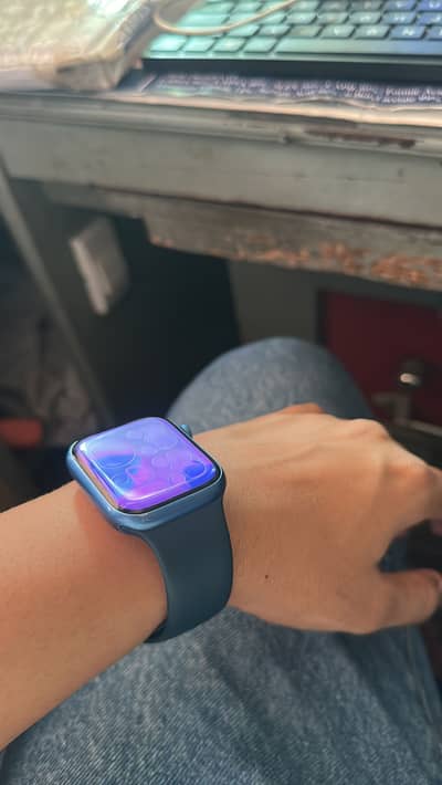Apple watch series 7 (45mm)