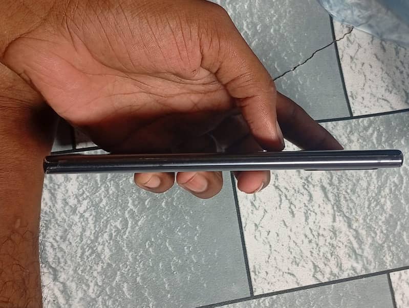 Samsung Mobile Note 10 6
