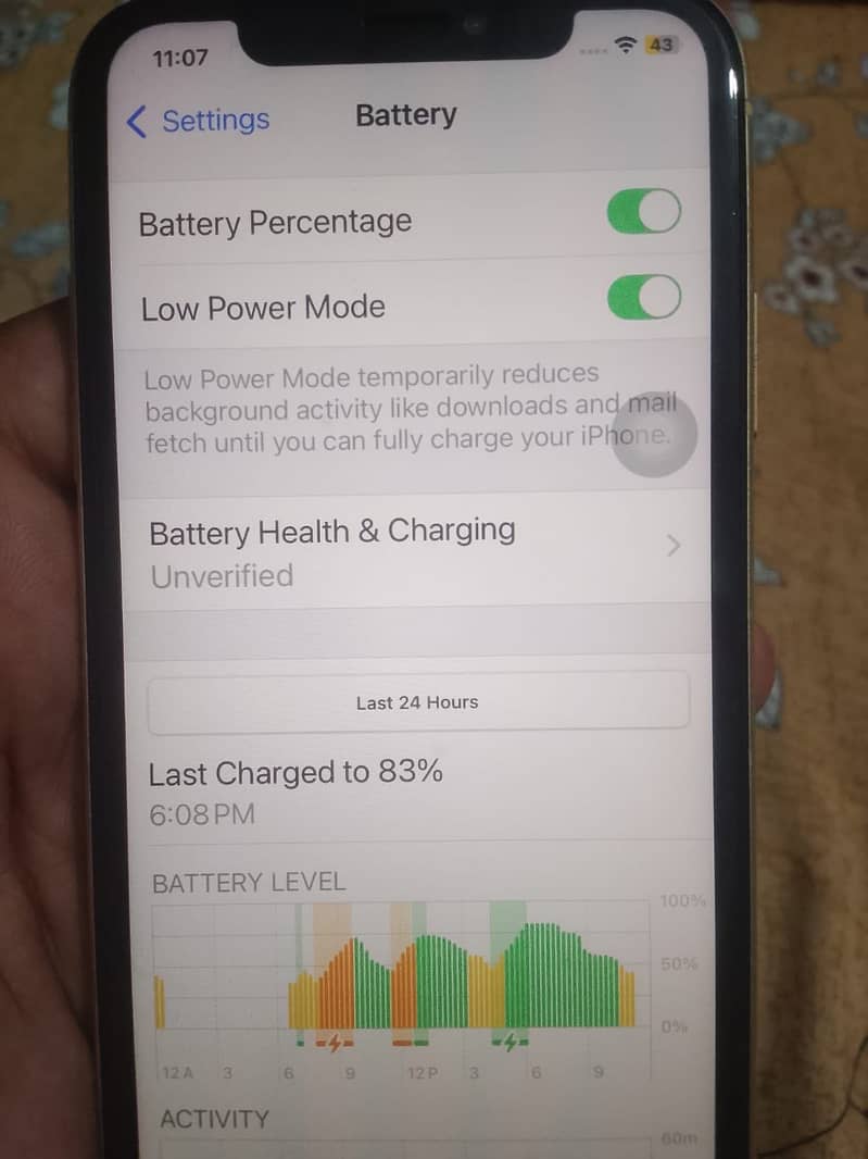 Apple iPhone XR 8