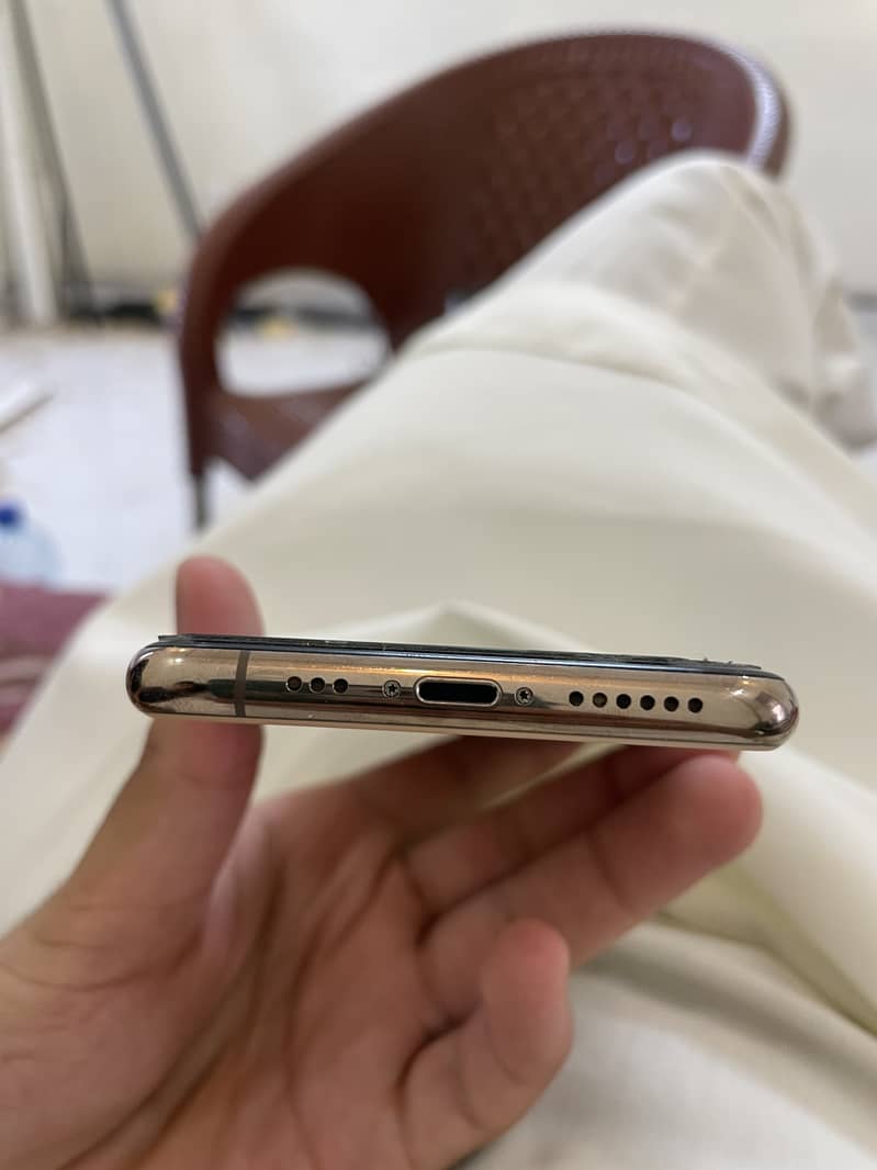 Apple iPhone 11 Pro 8