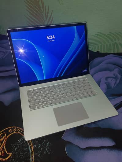 Microsoft surface Laptop4