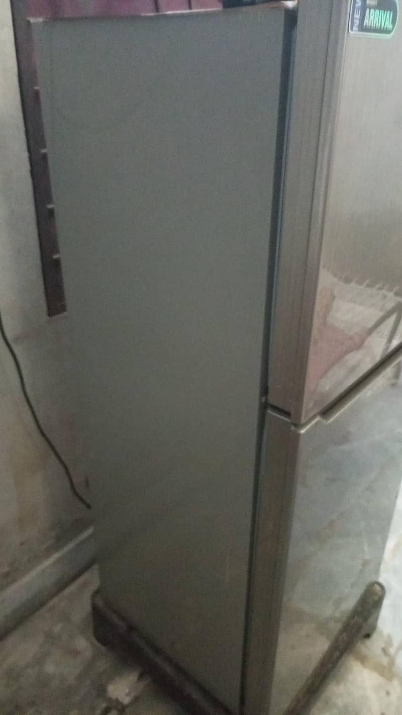 Orient  fridge 2