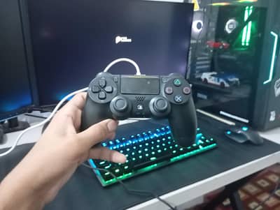 SONY PS4 CONTROLLER  WITH ADDITIONAL Cable