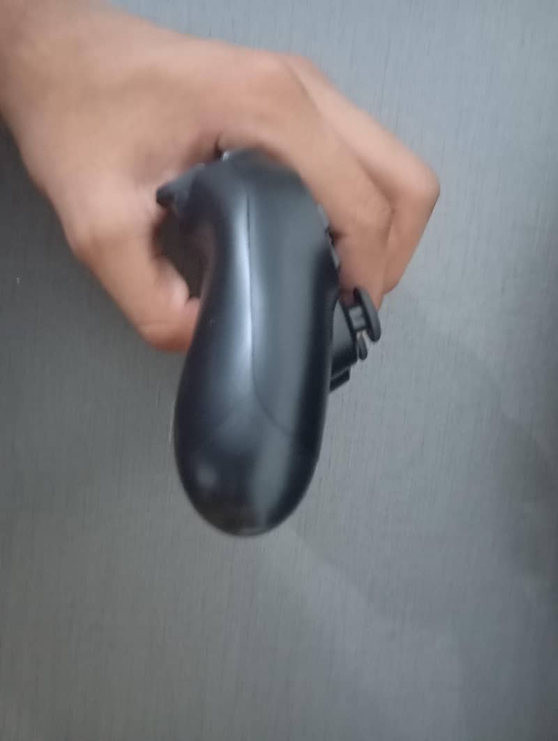 SONY PS4 CONTROLLER  WITH ADDITIONAL Cable 14