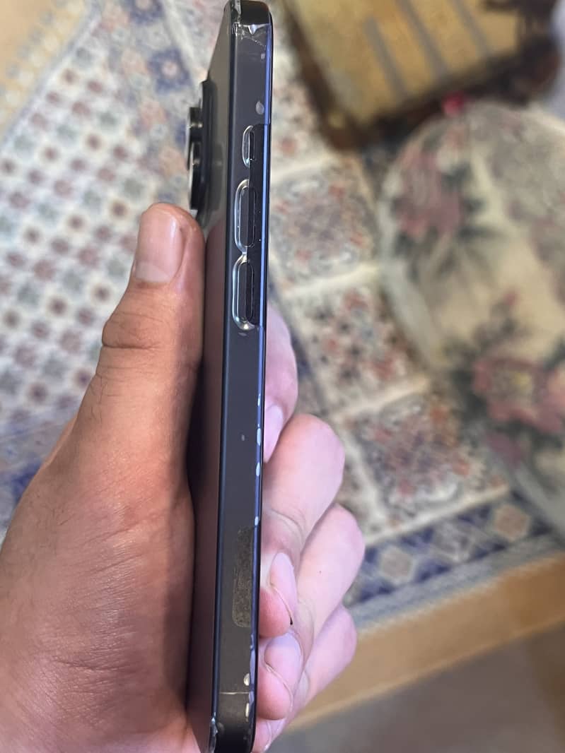 Apple iPhone 15 2