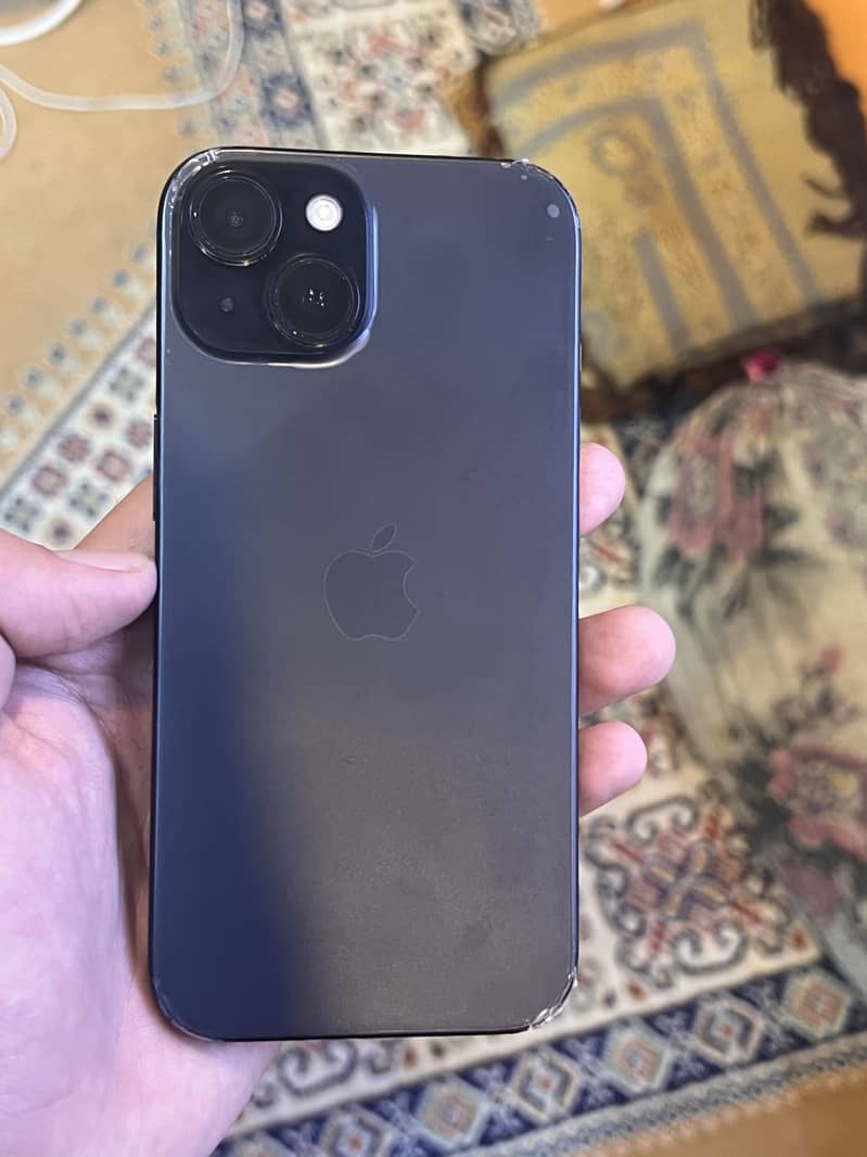 Apple iPhone 15 5