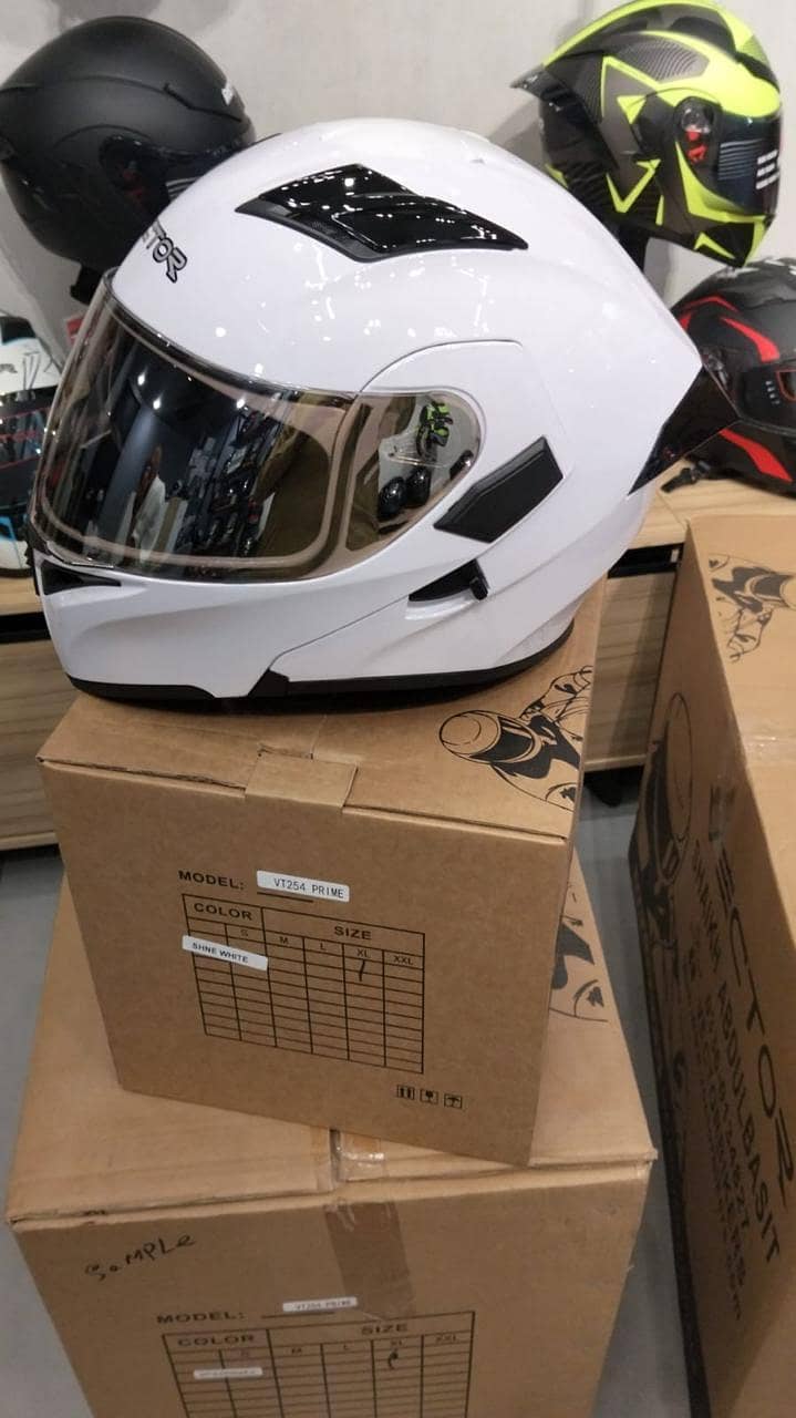 DOT VERIFIED BOX PACK MODULAR HELMETS 16