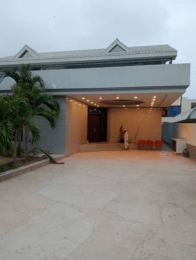 DHA 1000 Yards Fully Furnished Elegant Bungalow For Sale