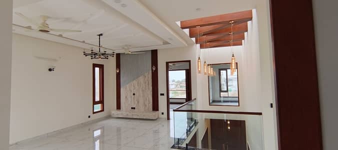 500 yards brand new super luxury bungalow for sale