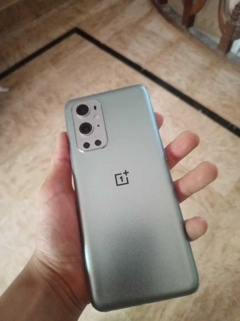 One Plus 9 Pro 0