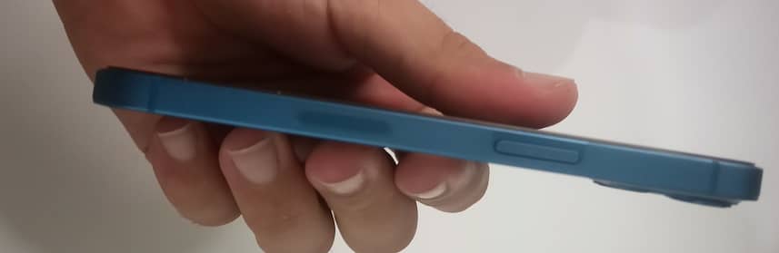 Apple iPhone 13