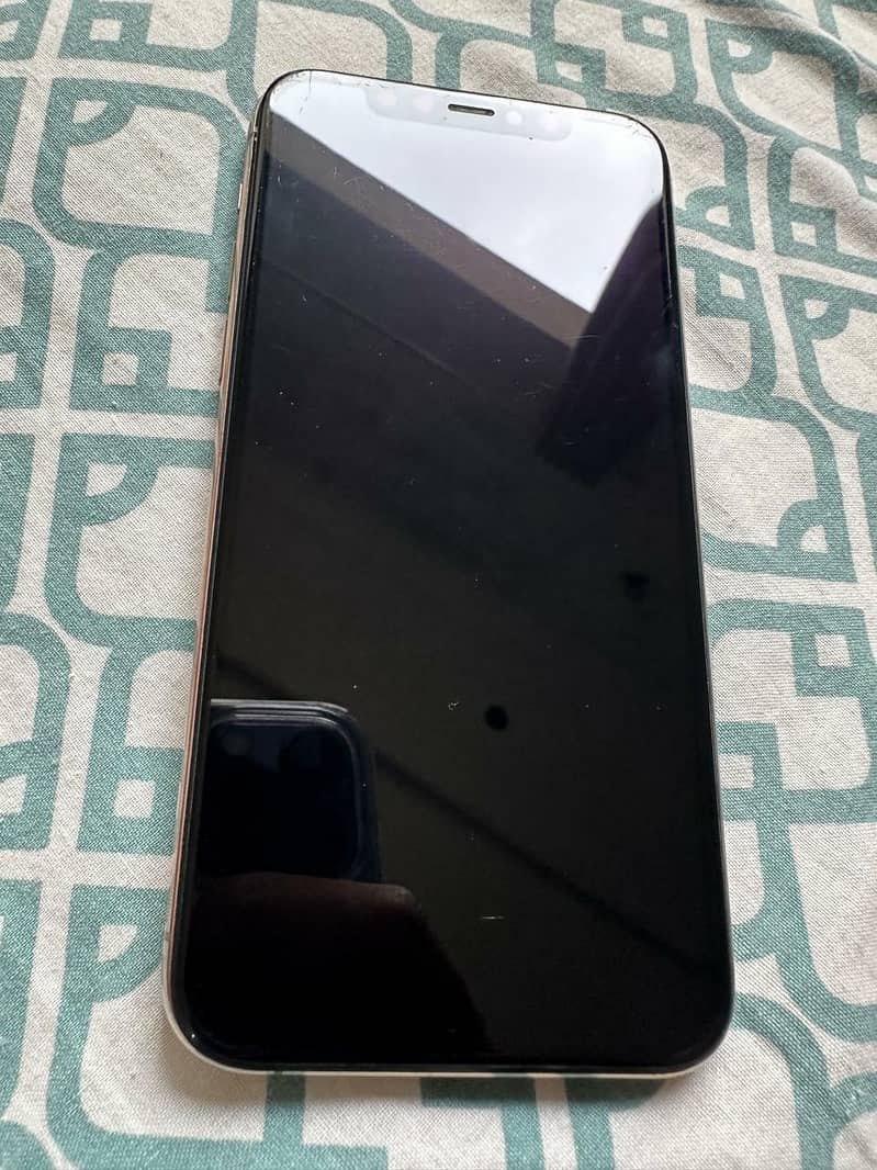 Apple iPhone 11 Pro 2