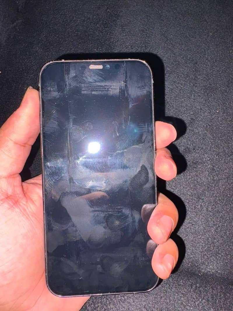 Apple iPhone 12 Pro 3