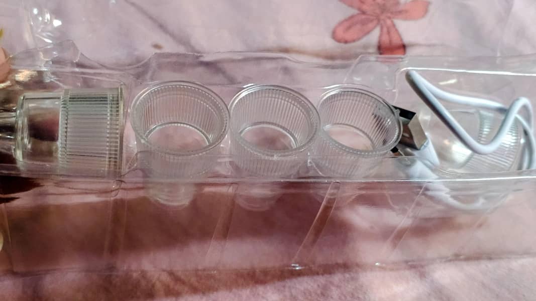 multifunctional cleansing instrument 4