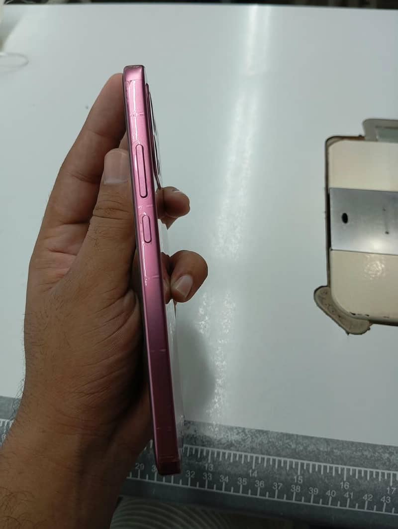 OPPO A6pro 1