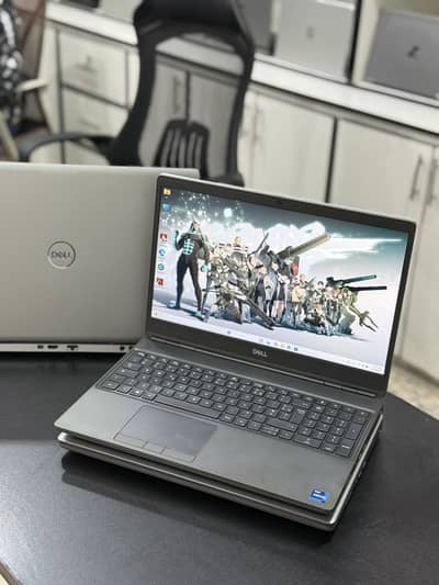 Dell Precision 7560 - Intel Xeon 6 cores - 06 GbGPU Workstation Laptop