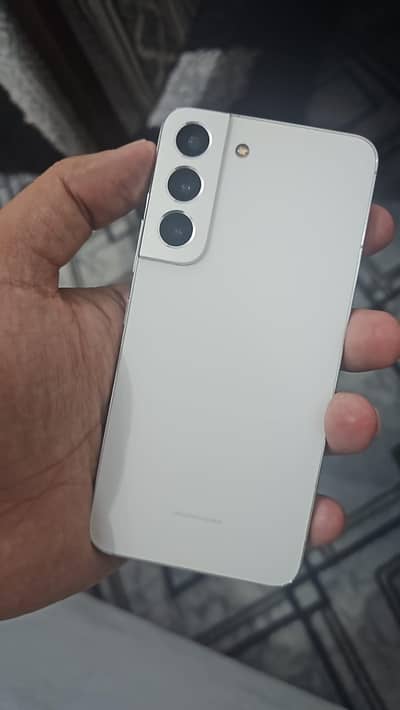 Samsung Mobile S22