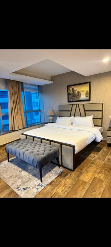 1BED LUXURY FURNISH APARTMENT AVAILABLE DAILY BASIS FOR RENT IN ISLAMABAD CENTURES MALL