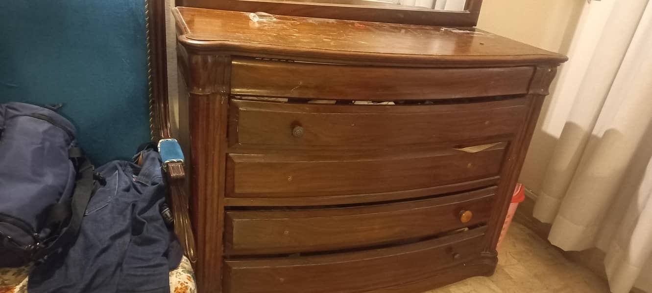 dressing table 1