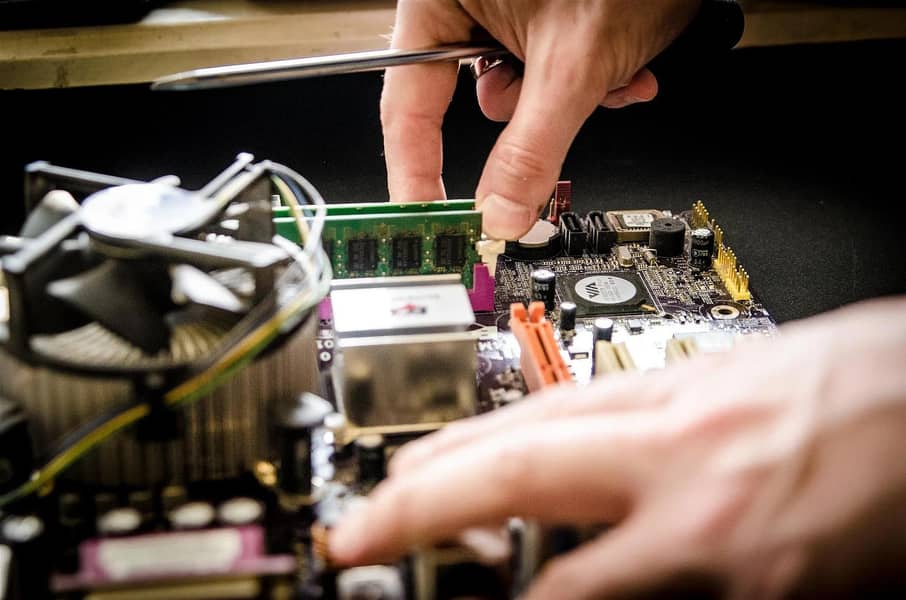computer laptops repair hardware software networking 4