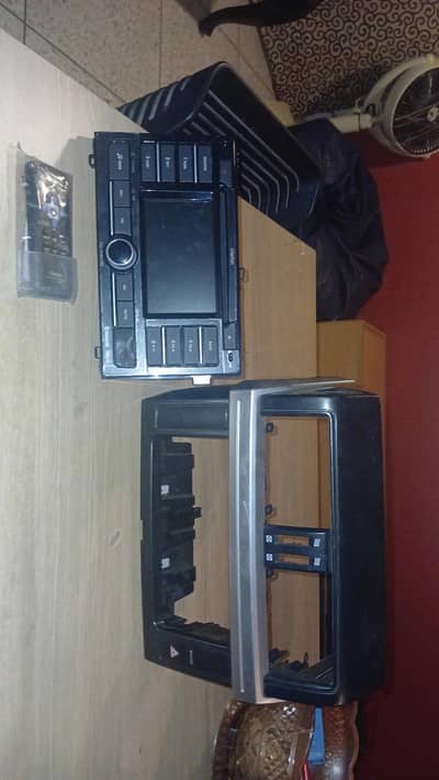prado screen for sale new condition price negotiable