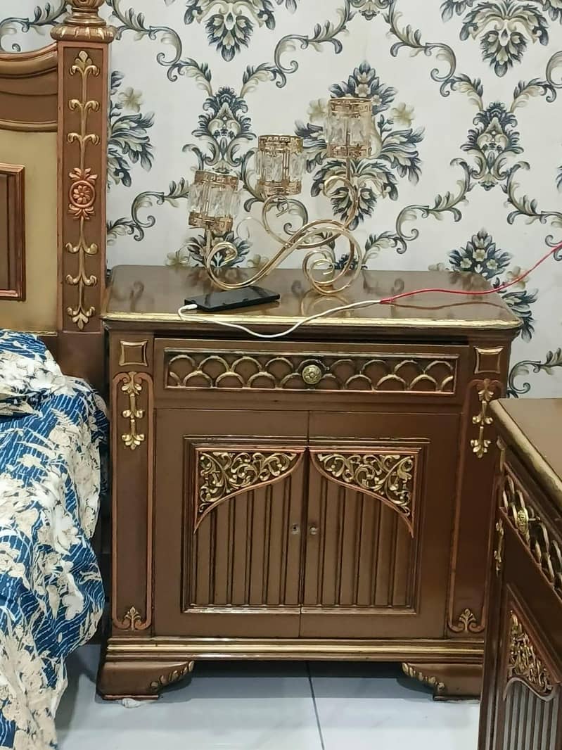 solid wood bed 3