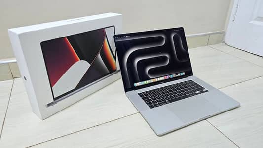 Apple MacBook Pro M4 Max ( M1.2. 3.4. 5pro. Max. Air
