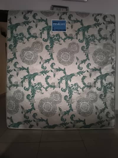 8 Inch Medicare King size Matress least used